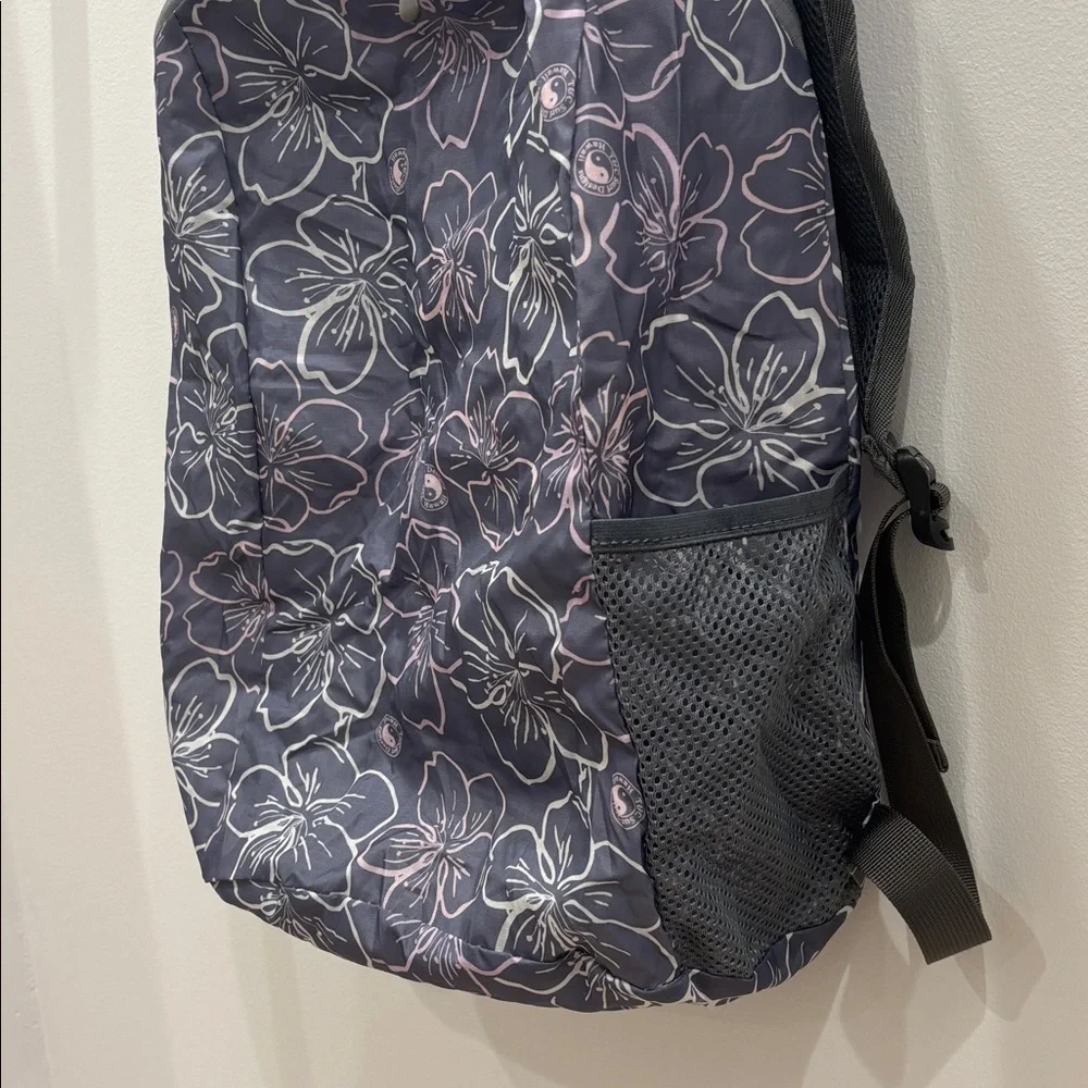 T&C Packable Backpack - Picture 2 of 8